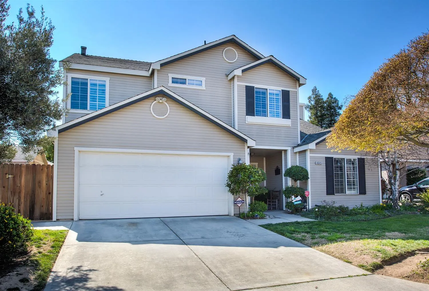 4645 W Bellaire Way photo 1