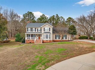 2 Wood Creek Dr, Piedmont, SC 29673