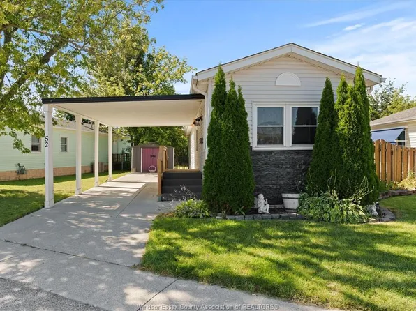 52 Parkside Dr, Essex, ON N0R 1J0