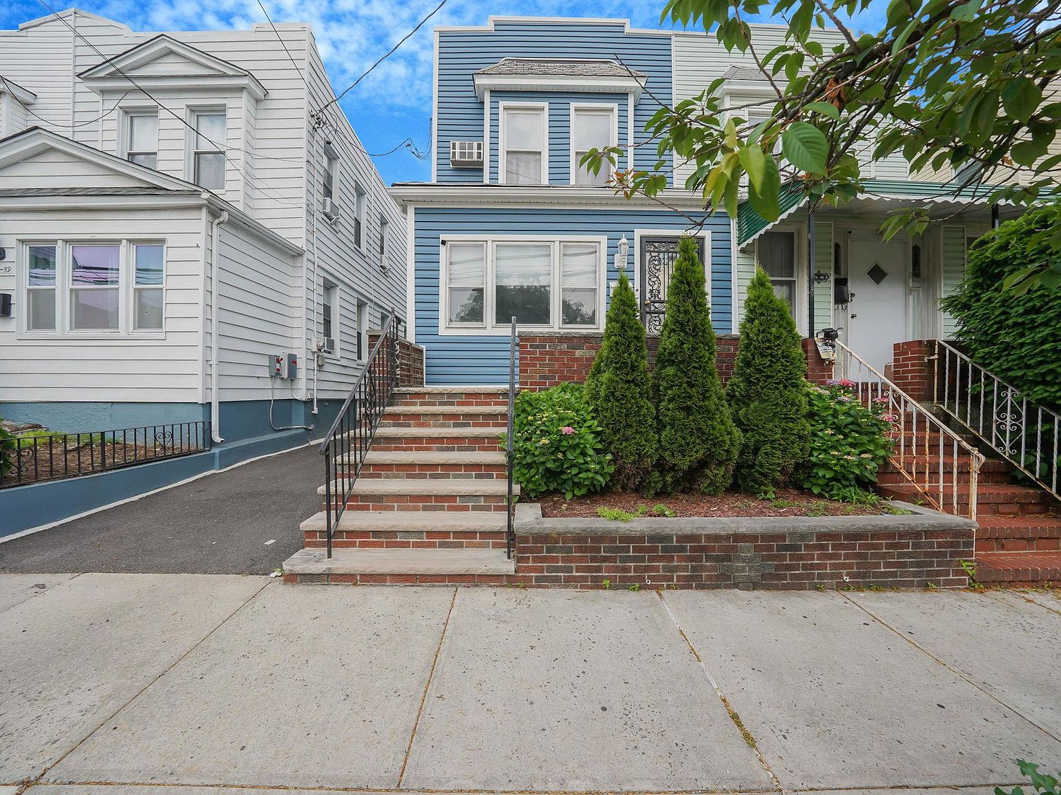 85-61 130 Street, Kew Gardens, NY 11415 | Zillow