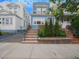 8561 130th St, Kew Gardens, NY 11415