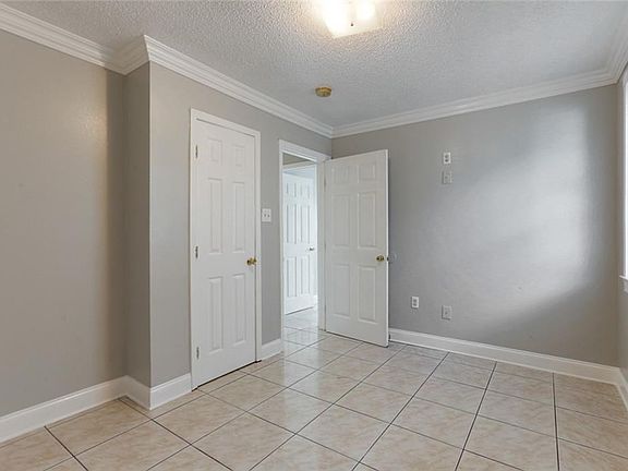 3rd image of 4900 Werner Dr