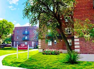 42-40 212th St APT 3, Bayside, NY 11361