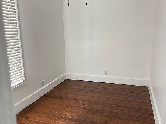 5th image of 213 Wabash St #1
