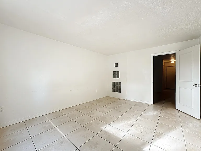1928 Conway Rd #33 — Photo 9