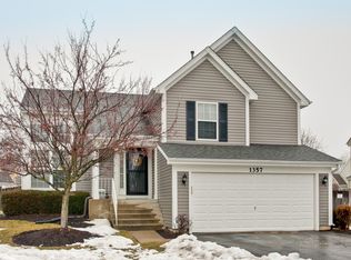 1357 Lily Ct, Grayslake, IL