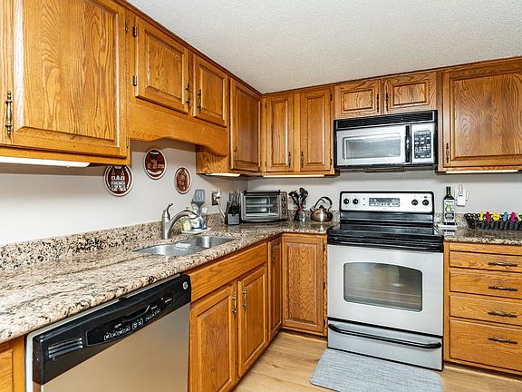4th image of 625 19th St NW APT 500