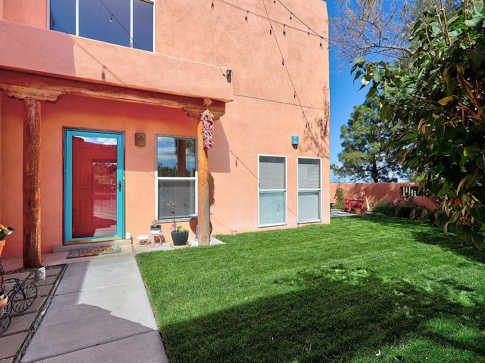 1st image of 4 Tierra Del Sol Rd