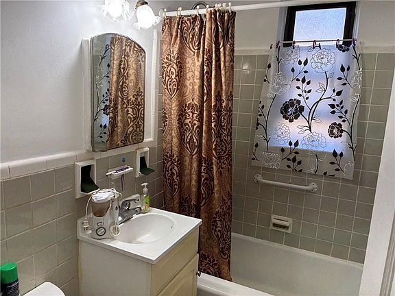 4th image of 2450 Haring St APT 3J