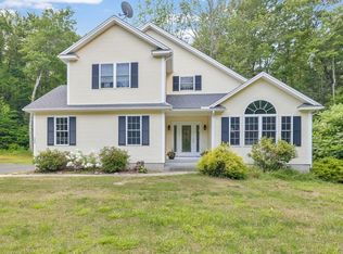 220 General Knox Rd, Russell, MA 01071