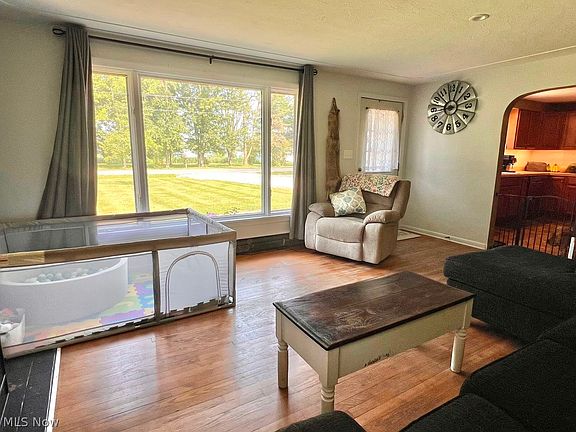 5th image of 13732 Vermilion Rd