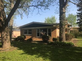 2221 Tamarack Dr, Joliet, IL 60432