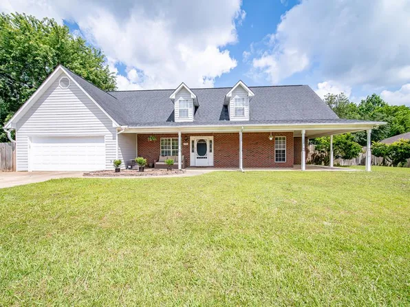 328 Mill Pond Dr, Phenix City, AL 36870