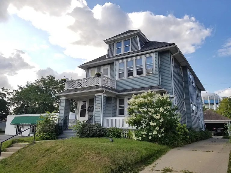5719 W Vliet St — Photo 14