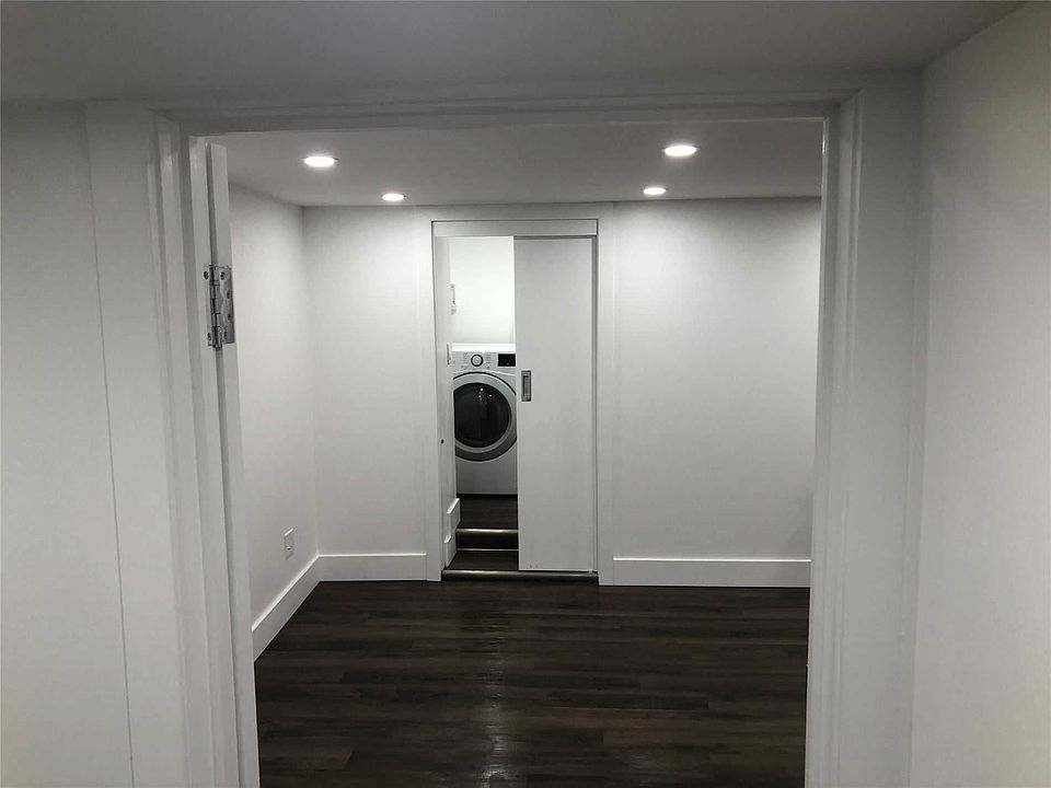2nd image of 38 Glen Cameron Rd #Basement