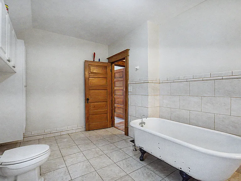 829 Sahwatch St — Photo 24