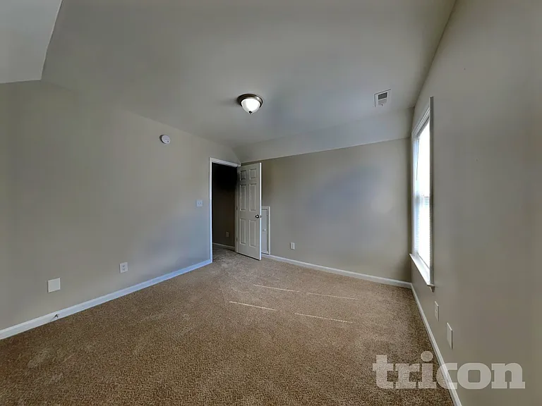 308 Collinsworth Dr — Photo 11