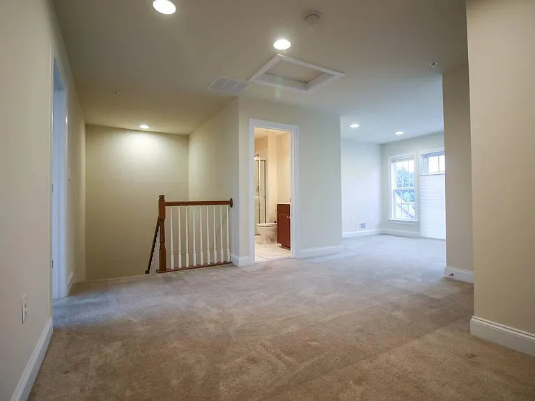 8070 Criaza Branch Ct — Photo 14