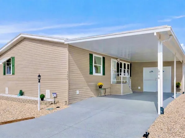 2806 12th St W, Palmetto, FL 34221