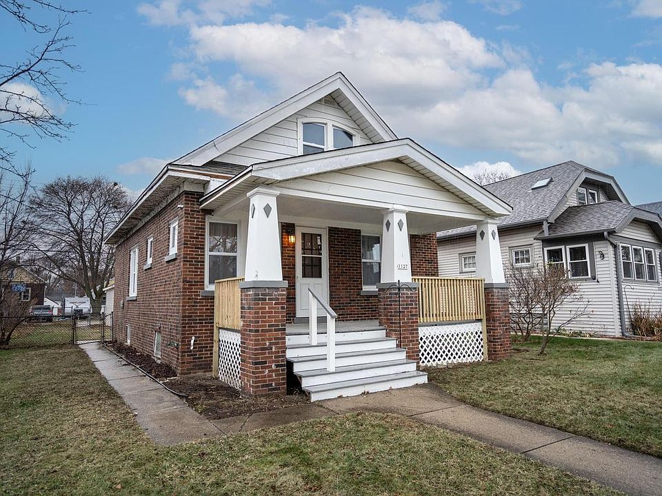 1127 South 85th St, West Allis, WI 53214 Zillow