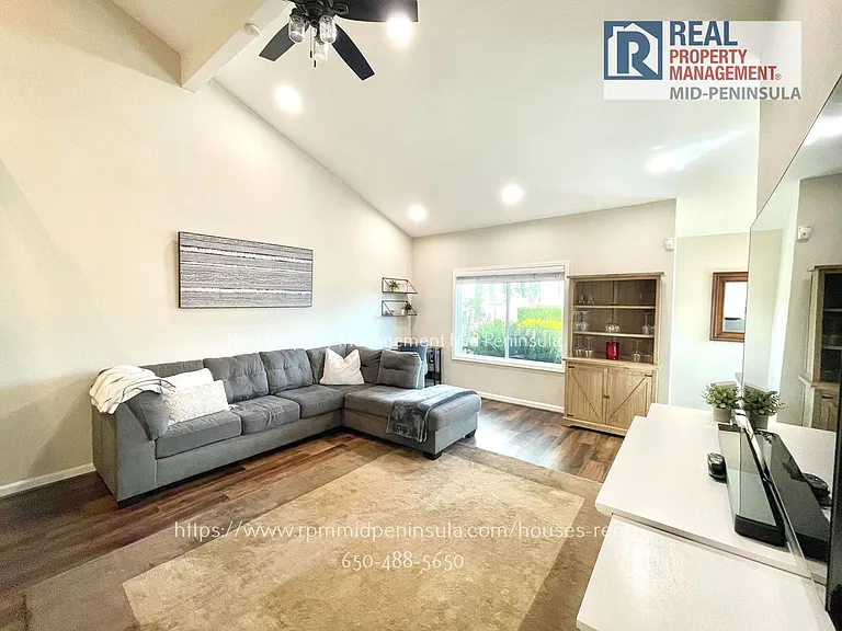 827 Phoenix Ln — Photo 8