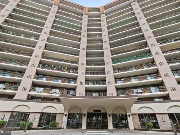 21235 Valley Forge Cir #1235, King Of Prussia, PA 19406