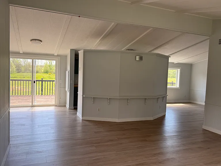 739 Lange Rd — Photo 5