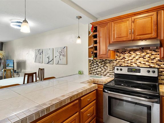 5th image of 2600 Diana Dr APT 119