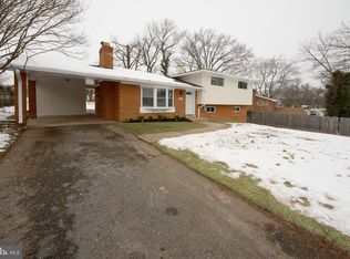 6303 George Washington Dr, Temple Hills, MD 20748