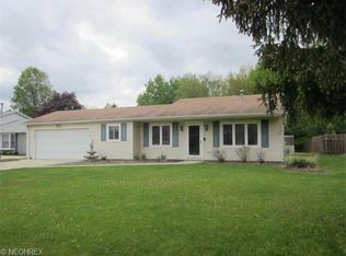15700 Pinewood Dr, Strongsville, OH