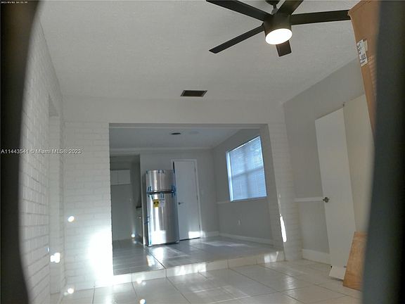 2nd image of 813 NE 11th Ave #1