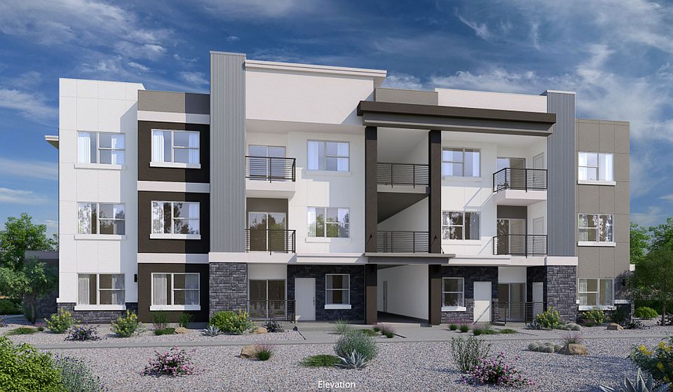 Auburn Hills Condo Front