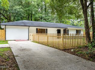 605 N Abrams Ave, Picayune, MS 39466