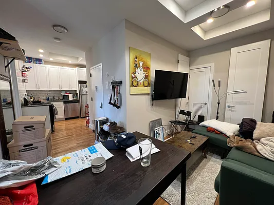 Rented by ABODE NYC LLC | media 4