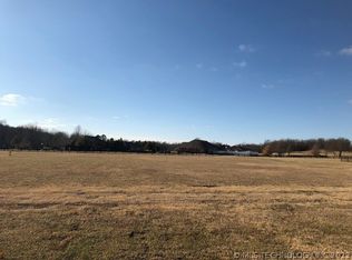 Arlington Dr, Ramona, OK 74061