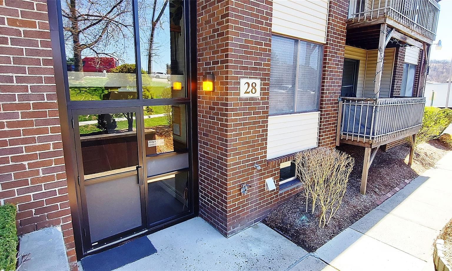 CLUBHAUS × ANTi COUNTORY CLUB × TANGRAM Tangram House South Condominium at 133-27 39th Avenue in