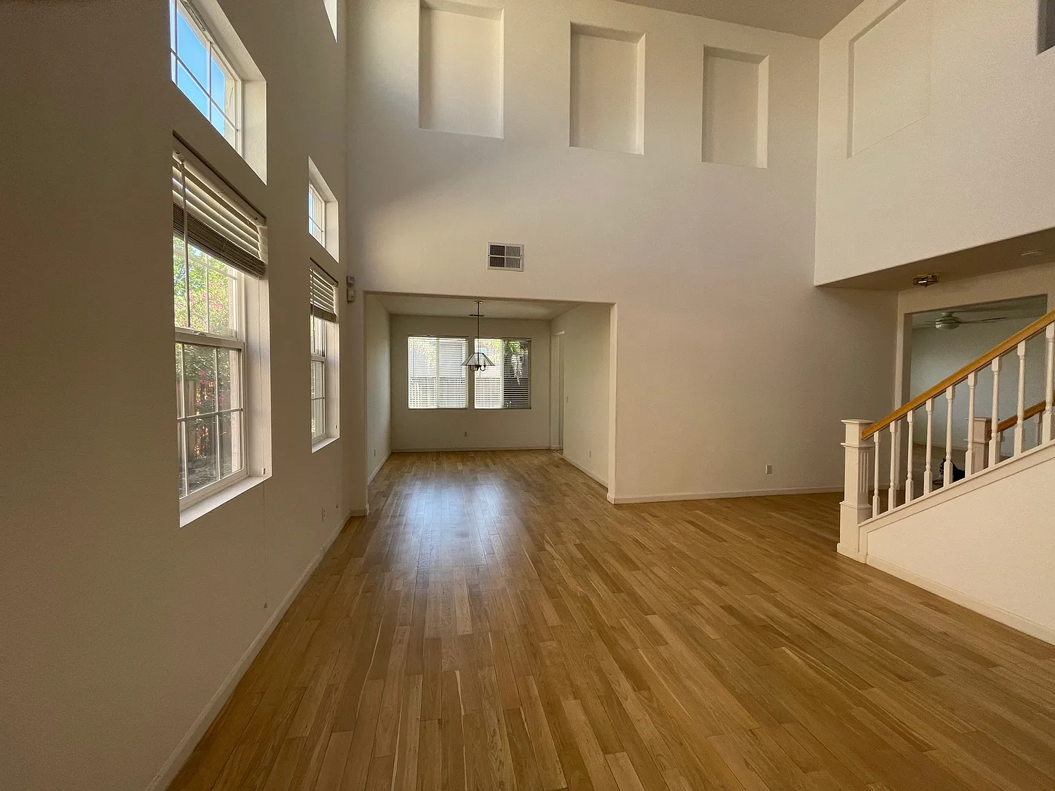 5482 Benttree Way — Photo 4