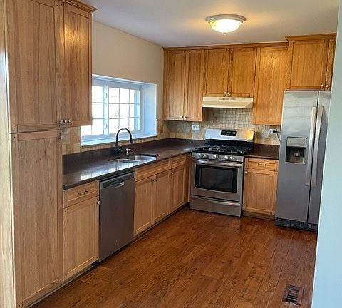 3rd image of 1514 Harvest Ln