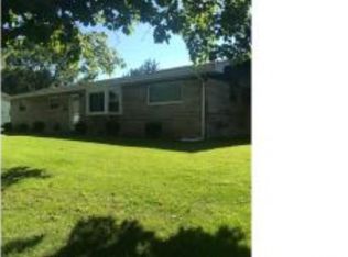 937 Flossmore Dr, Springfield, IL 62711