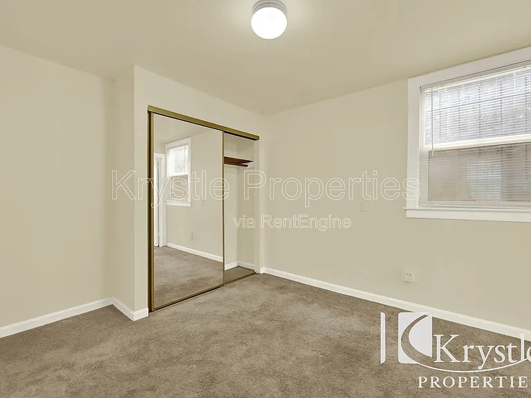 505 Hichborn St #B — Photo 15