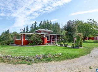 126 E Goforth Rd, Sequim, WA 98382
