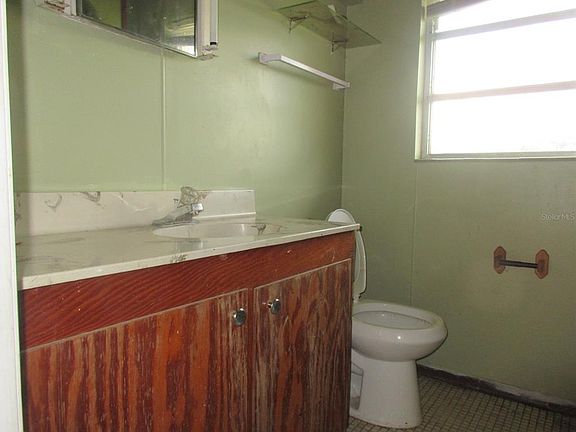 5th image of 11639 HUGGINS STREET