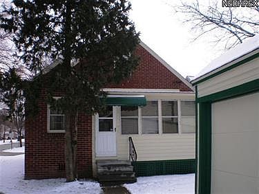 2nd image of 15700 Chatfield Ave