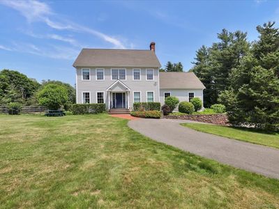 100 Round Hill Road, Middletown, CT, 06457