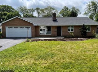 1152 Westerly Pkwy, State College, PA 16801