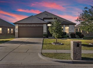 618 Dogwood Dr, Greenville, TX 75402
