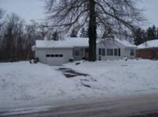 325 Clinton Ave, Tiffin, OH 44883