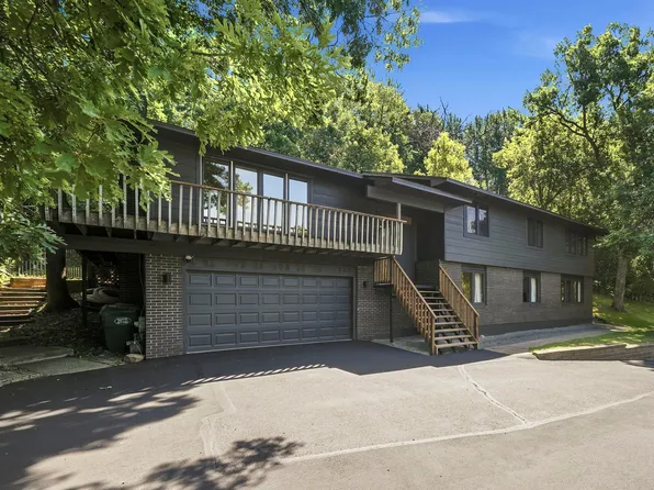 138 Chaparral Dr, Apple Valley, MN 55124