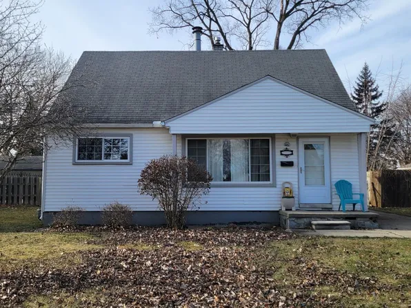 1801 Helen St, Garden City, MI 48135