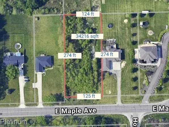 4241 E Maple Ave, Grand Blanc, MI 48439